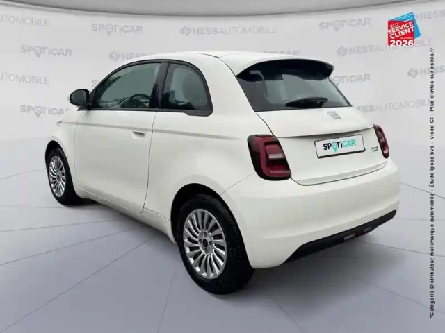 Fiat 500 e 95ch action — photo 8