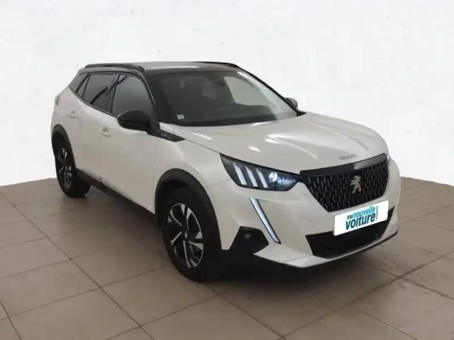 Peugeot 2008 puretech 130 s&amp;s eat8 — photo 3