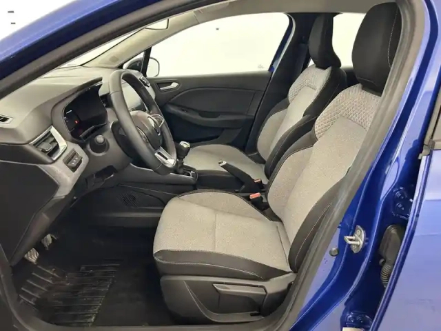 Renault Clio tce 90 — photo 16