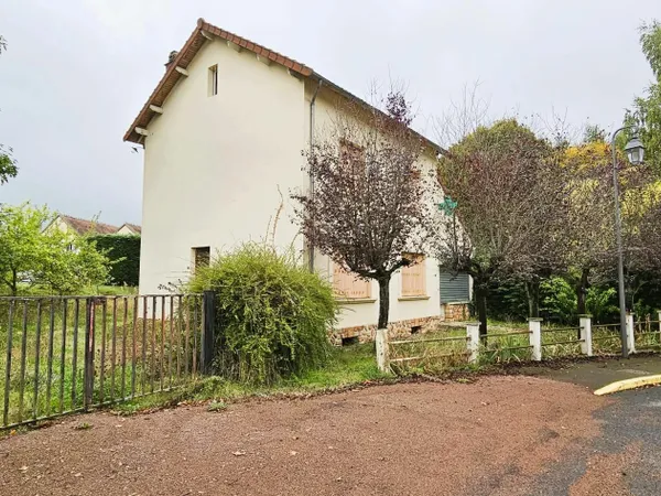 Maison 8 pièces 140 m²