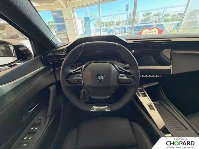 Peugeot 408 electrique 58 kwh 210ch — photo 16