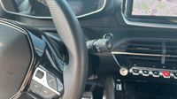Peugeot 208 1.2 Hybrid 110ch GT e-DCS6 — photo 24