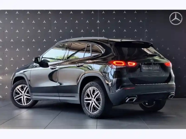 Mercedes Gla 200 d progressive line — photo 34