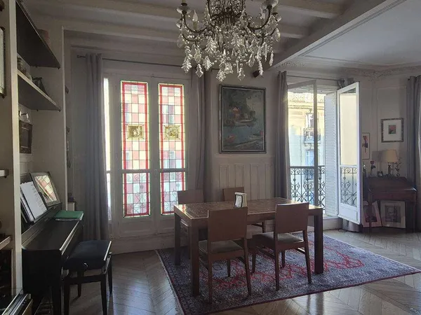 Appartement 5 pièces 101 m²