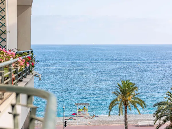 Nice Andrioli - Nue-propriété 2 pièces en étage élevé avec terrasse