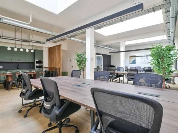 Local 120 m²