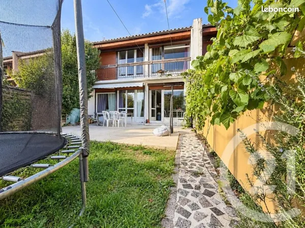 Maison 6 pièces 110 m²