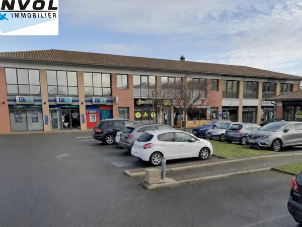 Local 1 pièce 149 m²