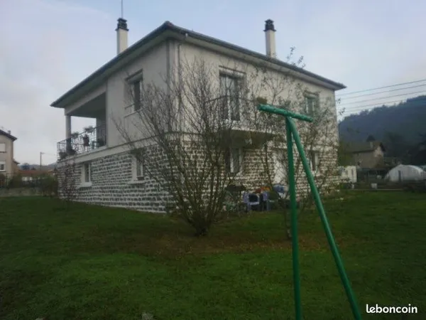 A louer maison retournac
