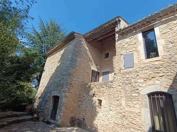 Maison 4 pièces 143 m²