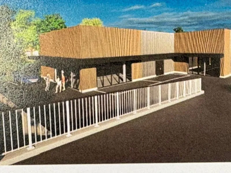 Photo 1
