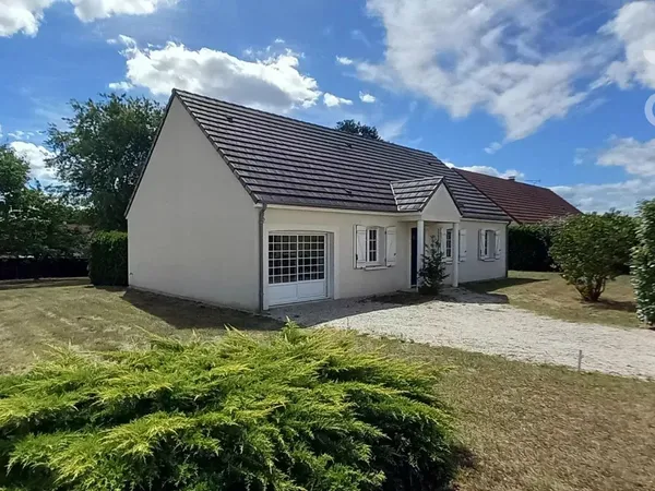 A VENDRE, NEUNG SUR BEUVRON, Maison de plain pied 3 chambres + bureau