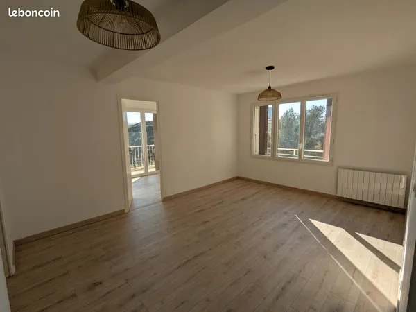 Appartement T4 Toulon quartier Aguillon 61.5m2