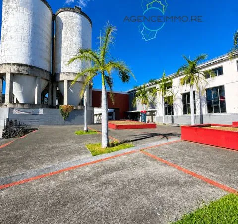 Local 90 m² Saint-Paul