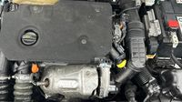 Peugeot 2008 1.5 BlueHDi 130ch S&S Allure Pack EAT8 125g — photo 19