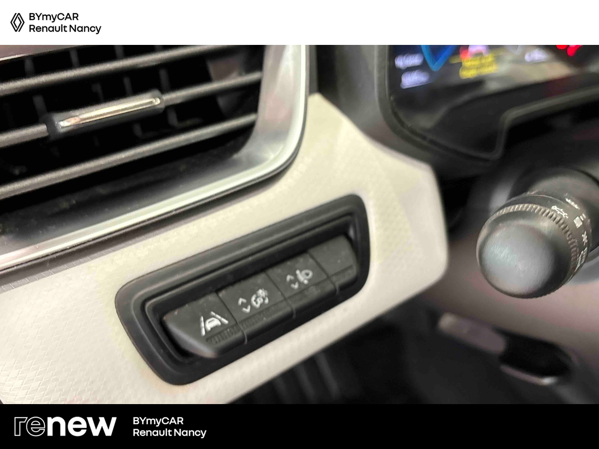 Renault Clio E-Tech full hybrid 145 — photo 21