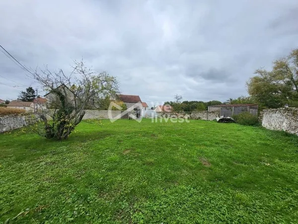 Terrain 610 m²