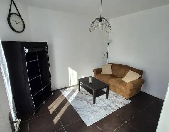 Studio 1 pièce 17 m²