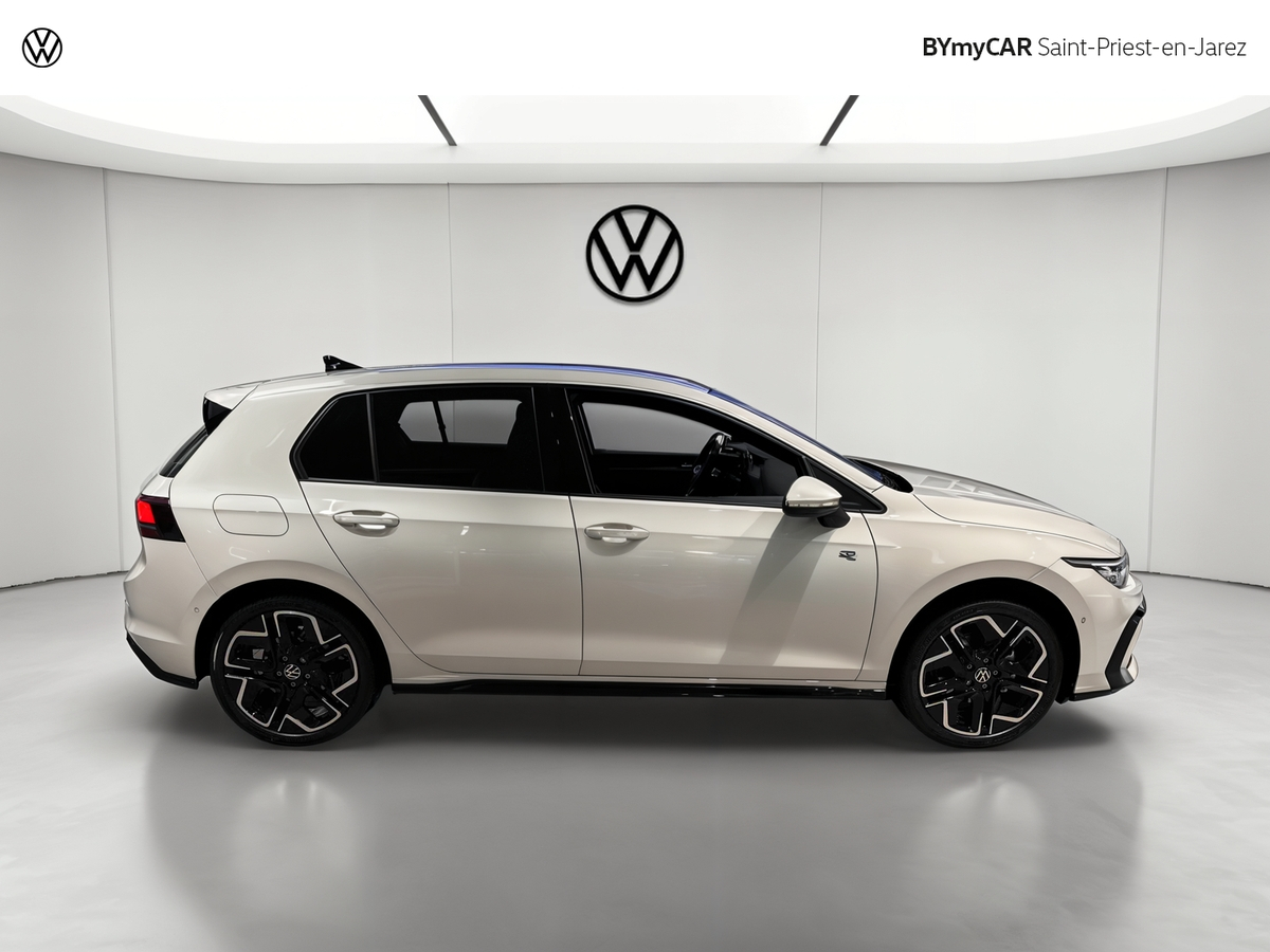 Volkswagen Golf 1.5 eTSI EVO2 116 DSG7 — photo 6