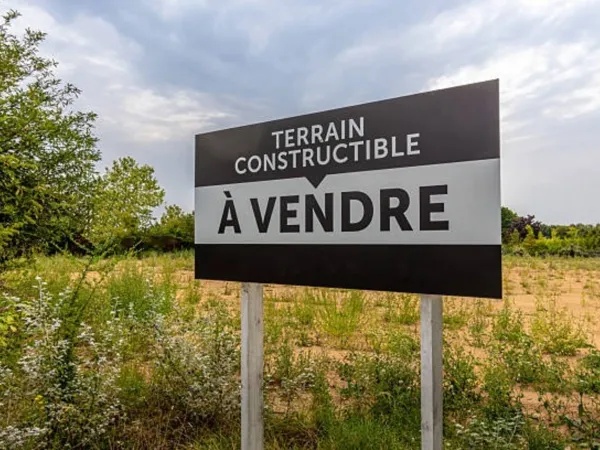Terrain 335 m²