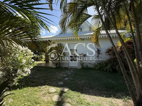 MAGNIFIQUE VILLA-CAP EST
