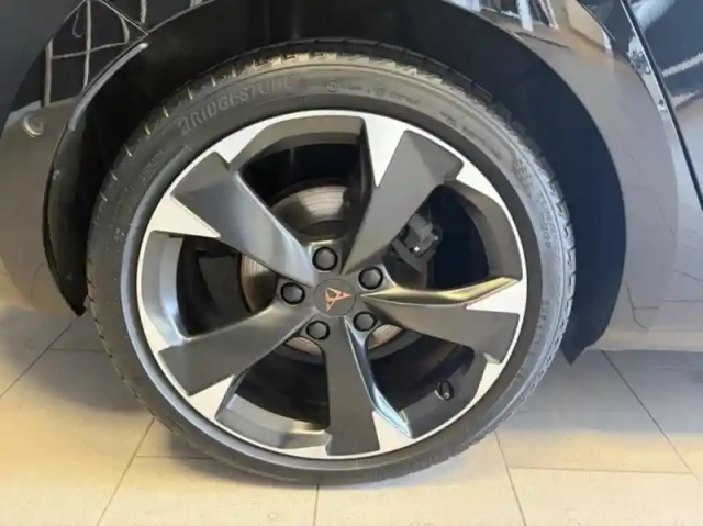 Cupra Leon 2.0 tdi 150ch v dsg7 — photo 10