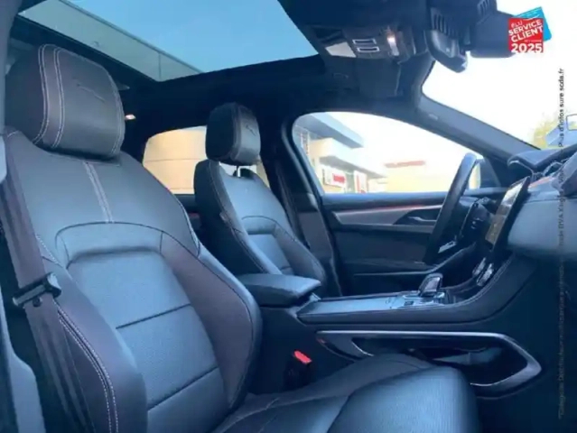 Jaguar F-Pace p400e plug-in-hybrid r-dynamic se bva8 awd — photo 9
