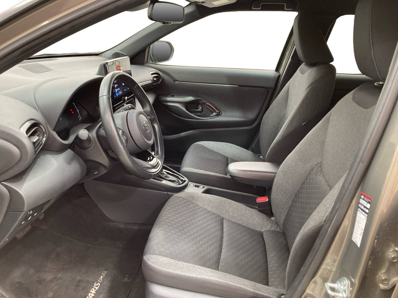 Toyota Yaris Cross — photo 10