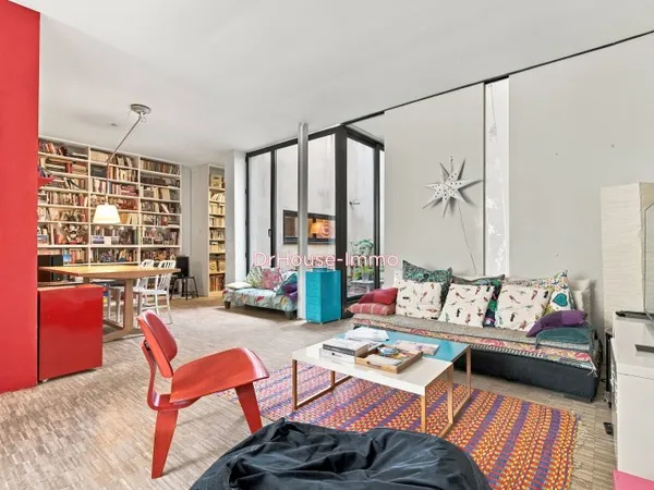 PERE LACHAISE GAMBETTA / 107 m2 / LOFT COMME UNE MAISON / RARE