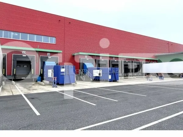 Local d'activité 12508 m²