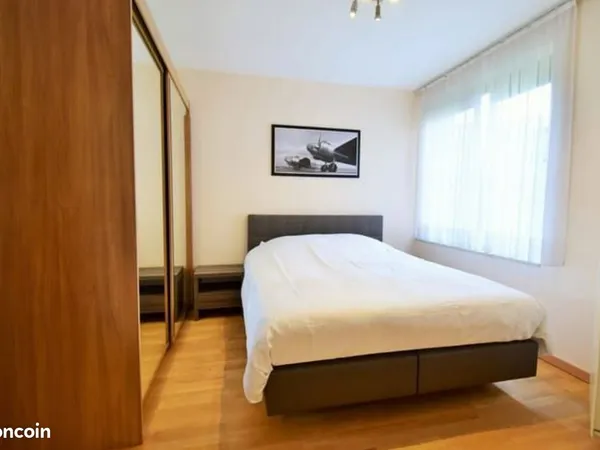 Appartement meublé avec 2 chambres à Viarme