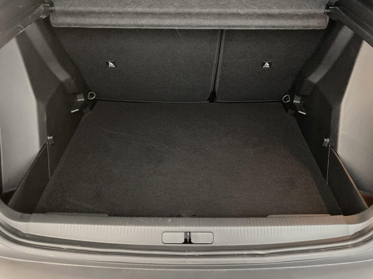 Peugeot 2008 hybrid 145 ch e-dcs6 allure — photo 6