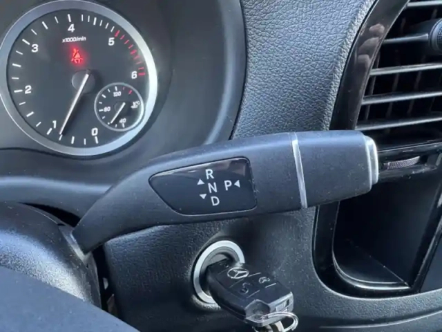 Mercedes Vito 119 cdi fourgon long select 9g — photo 27