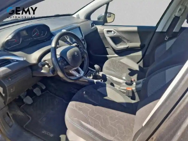 Peugeot 2008 1.6 bluehdi 100ch bvm5 — photo 9