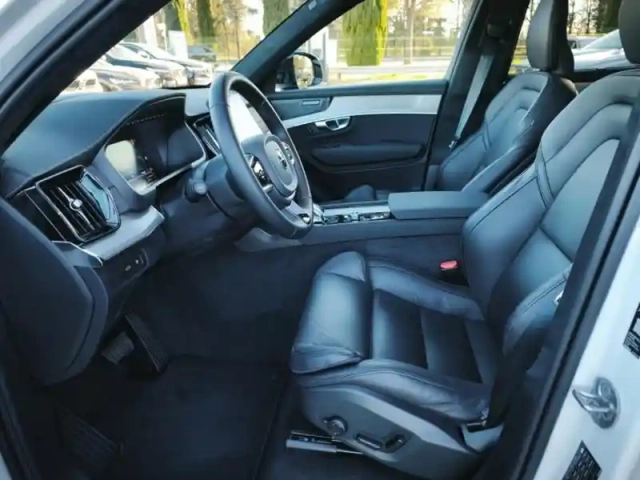 Volvo Xc90 t8 awd 455 black edition geartronic — photo 12