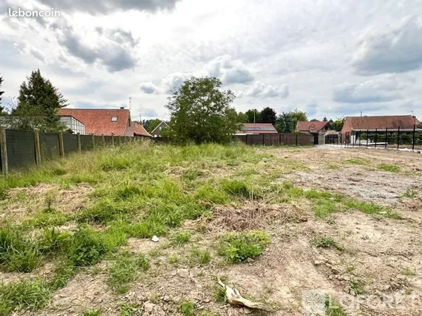 Terrain 1049 m² BACHY