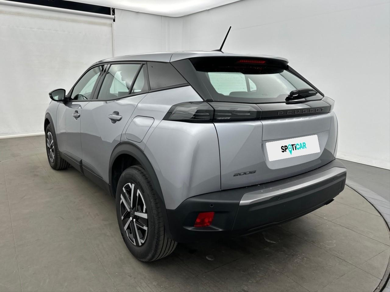 Peugeot 2008 100 s&s bvm6 style — photo 6