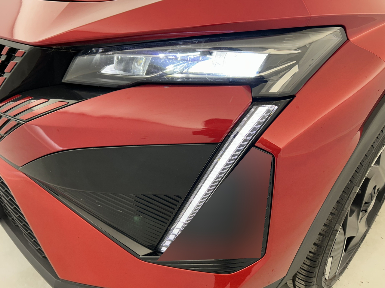 Peugeot 408 — photo 26