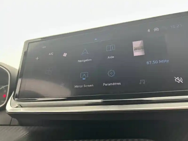 Peugeot 208 puretech 75 s&amp;s bvm5 — photo 42