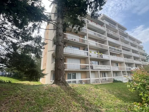 Appartement 4 pièces 82 m²