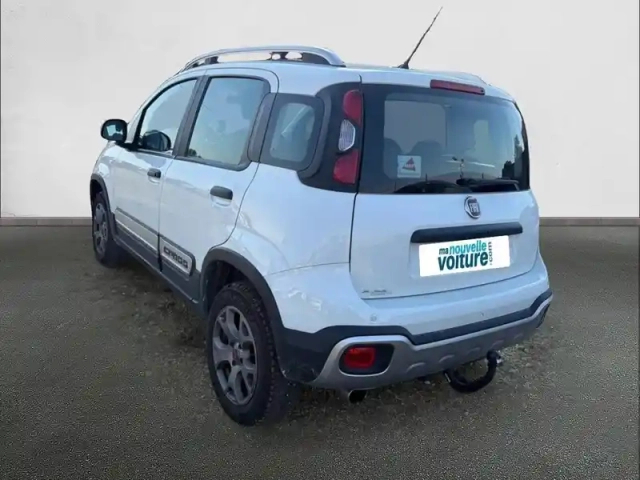 Fiat Panda 0.9 85 ch twinair s&amp;s 4x4 — photo 7