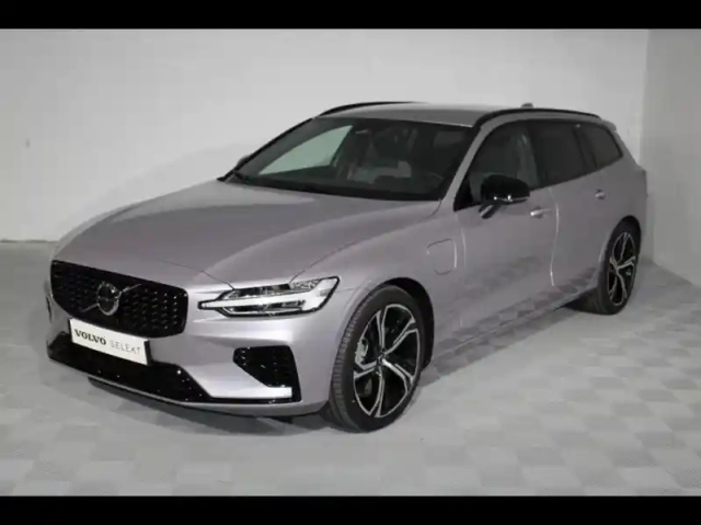 Volvo V60 t6 awd 253+145ch plus style dark geartronic 8