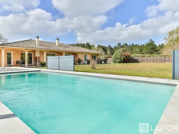 Maison Mézos 6 pièces 157 m2