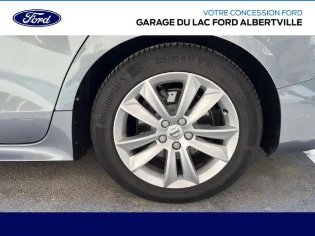 Volvo V60 d3 150ch adblue momentum geartronic — photo 7