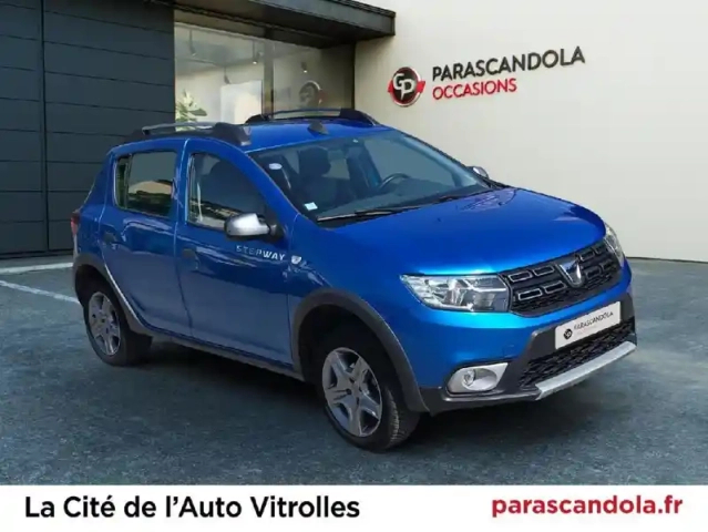 Dacia Sandero 0.9 tce 90ch stepway — photo 3