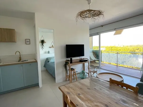 Appartement meublé, vue 180°