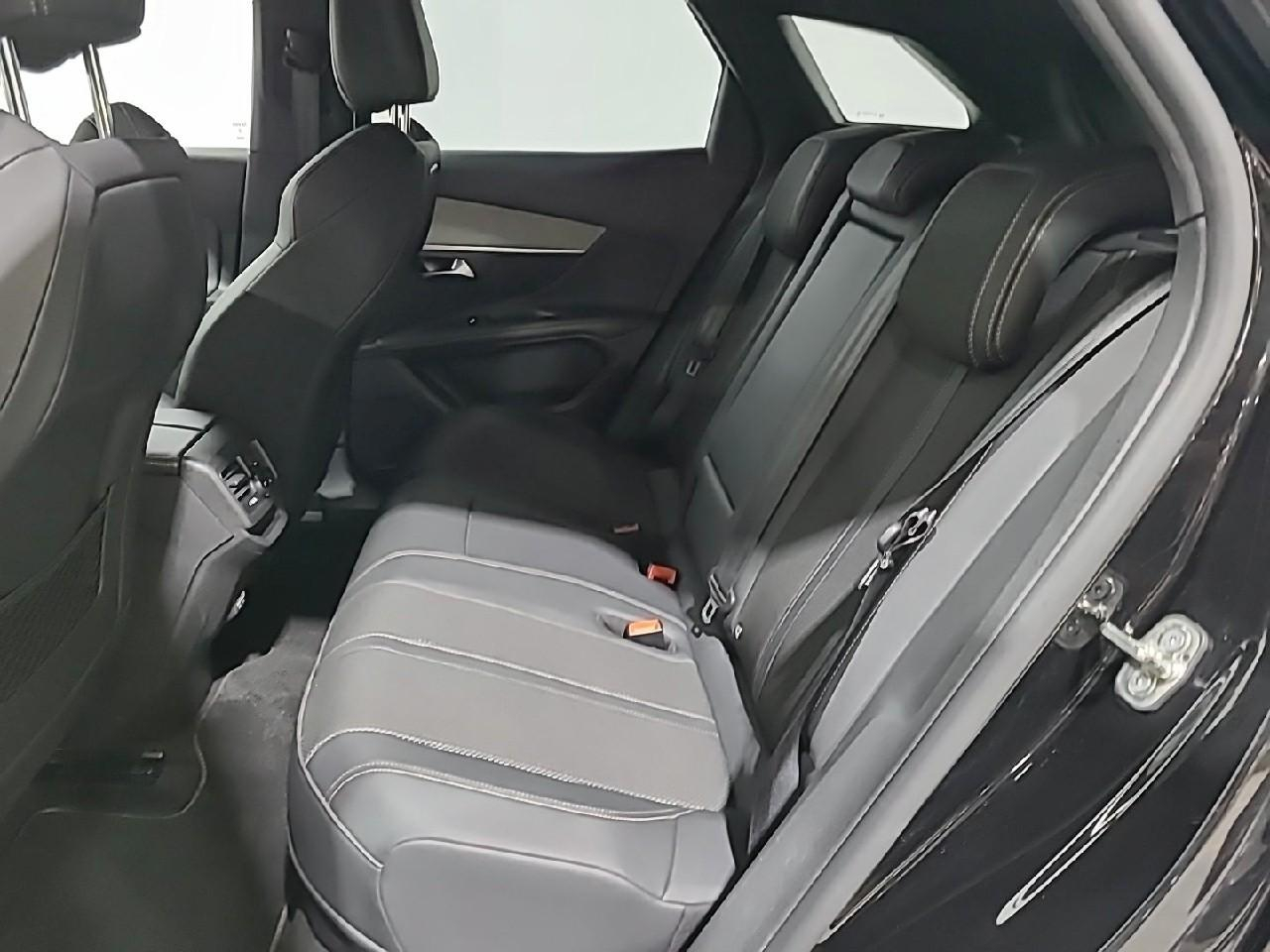 Peugeot 3008 hybrid 225 e-eat8 gt — photo 13