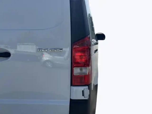 Mercedes Vito 114 cdi fourgon long pro 9g-tr — photo 11
