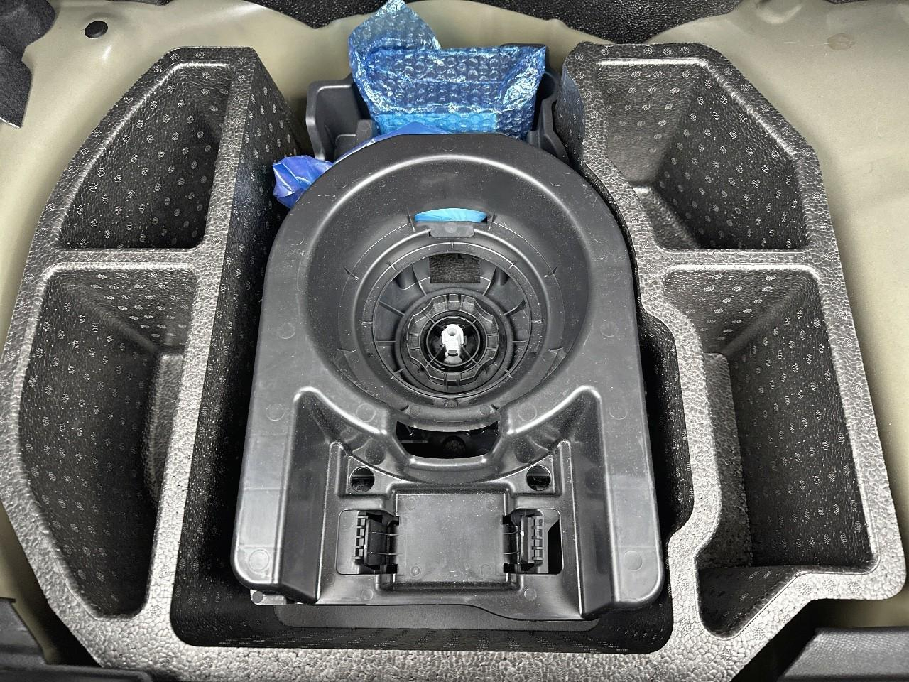 Peugeot 208 puretech 75 s&s bvm5 like — photo 25