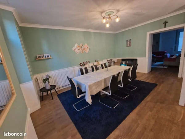 Location maison 7 pièces à Martigné-Ferchaud